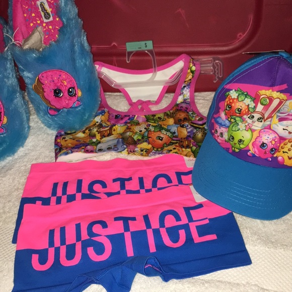 Gorgeous NWT Bundle of Joy 5- pieces Girls Gift 💝 - Picture 3 of 4